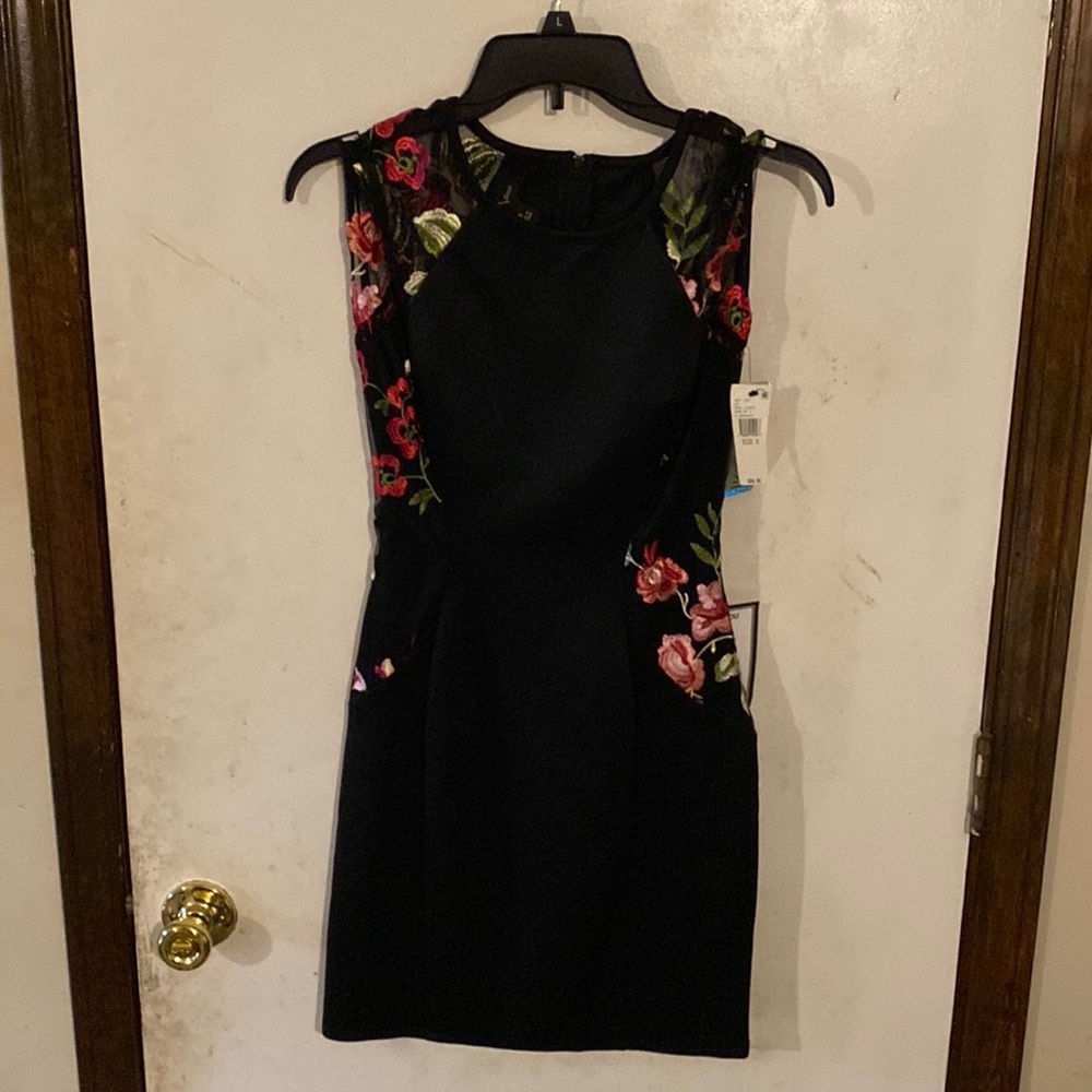 This is the black embroidered eveningwear brought at Macy’s never wore